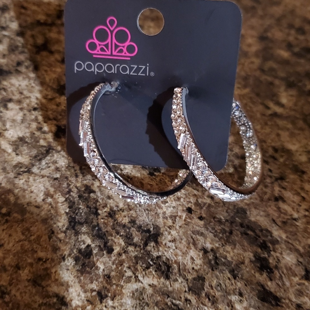 Paparazzi earrings
